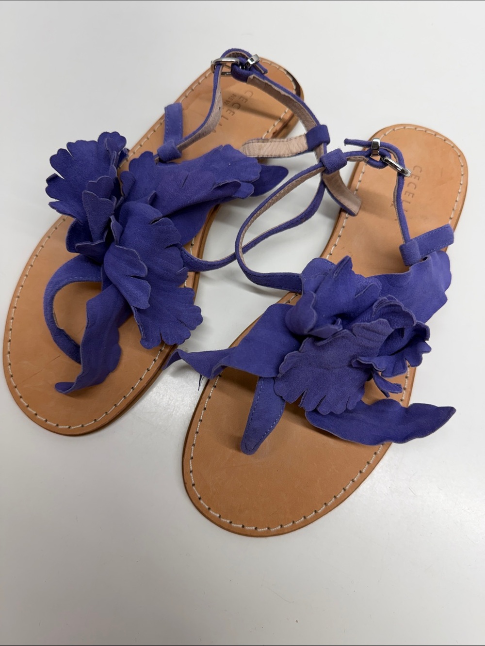 Cecelia NY Peony Sandals Open Toe Flat Shoes Leather Suede Floral Purple Size 8